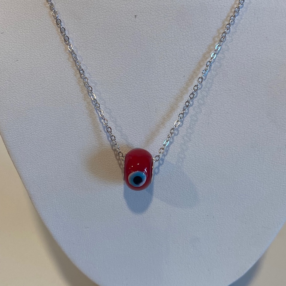 Women’s Red Evil Eye bead necklace